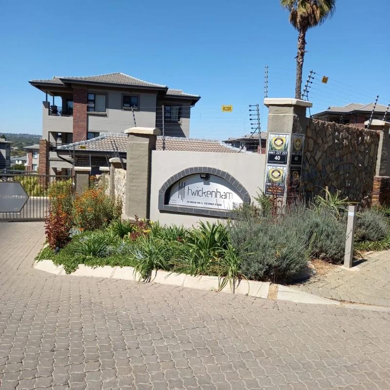 To Let 2 Bedroom Property for Rent in Victory Park Gauteng