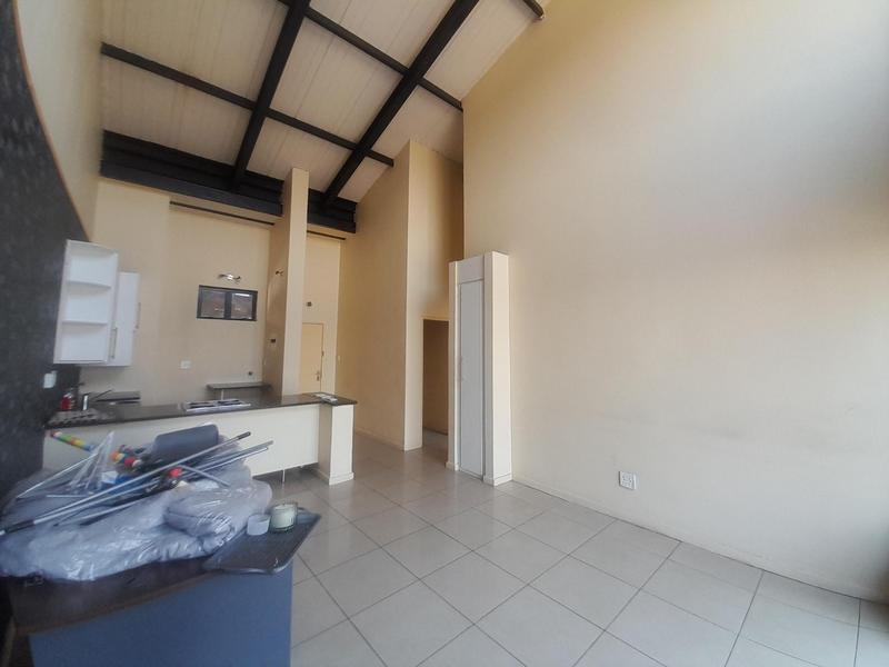 To Let 2 Bedroom Property for Rent in Rooihuiskraal North Gauteng