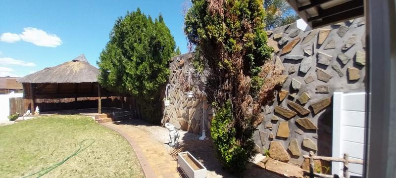 3 Bedroom Property for Sale in Homestead Gauteng