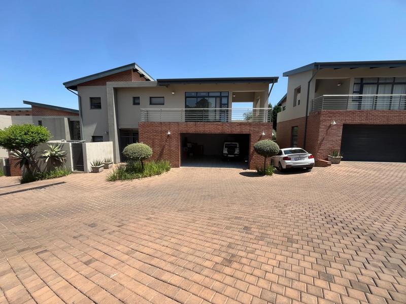 To Let 3 Bedroom Property for Rent in Waterkloof Ridge Gauteng