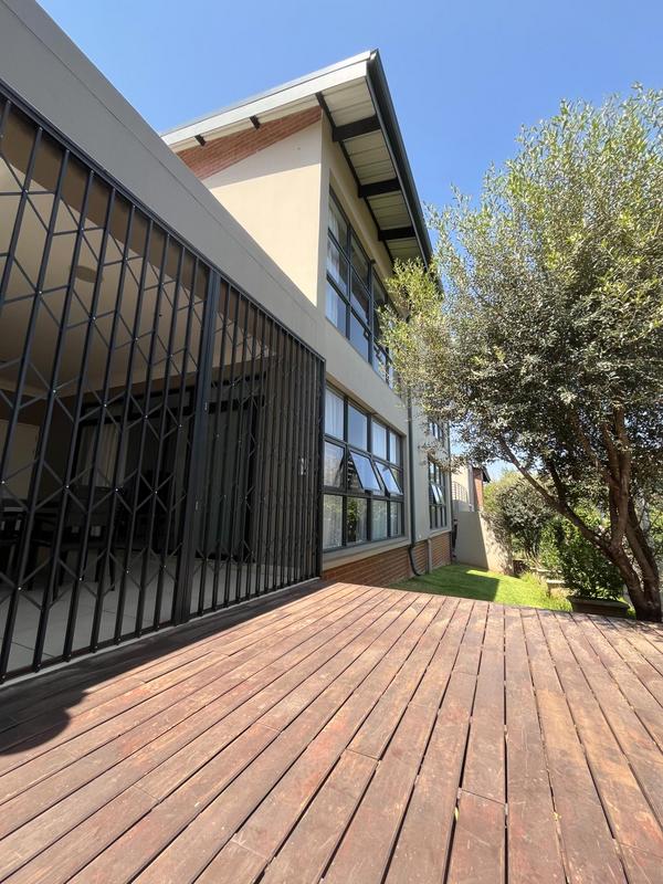 To Let 3 Bedroom Property for Rent in Waterkloof Ridge Gauteng