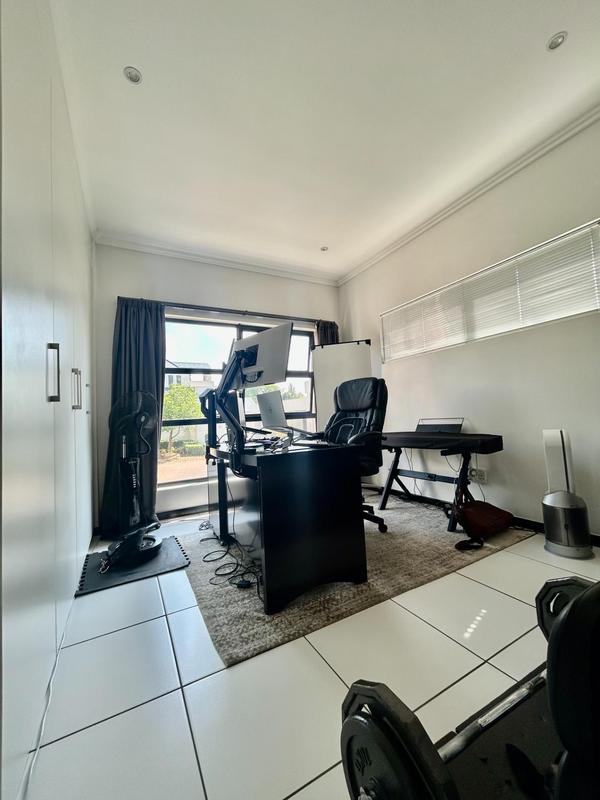 To Let 2 Bedroom Property for Rent in Paulshof Gauteng