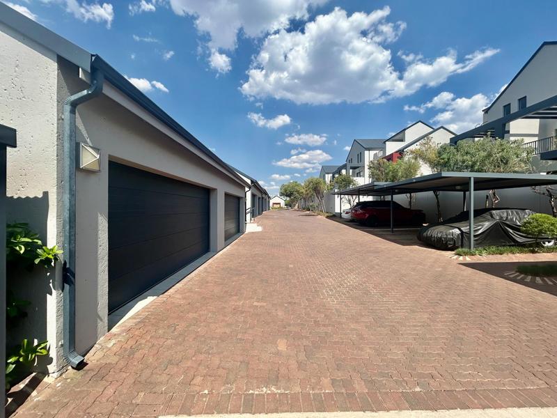 To Let 2 Bedroom Property for Rent in Paulshof Gauteng