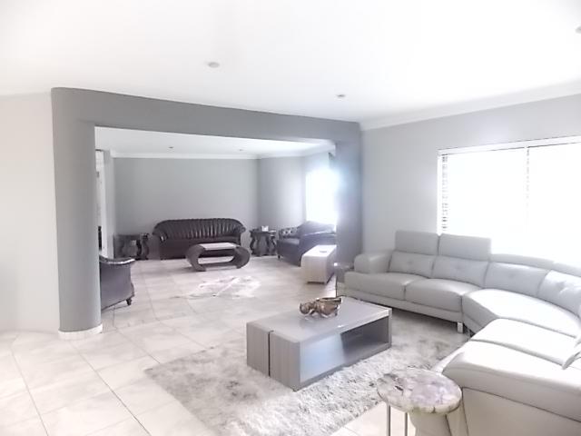 5 Bedroom Property for Sale in Bedfordview Gauteng