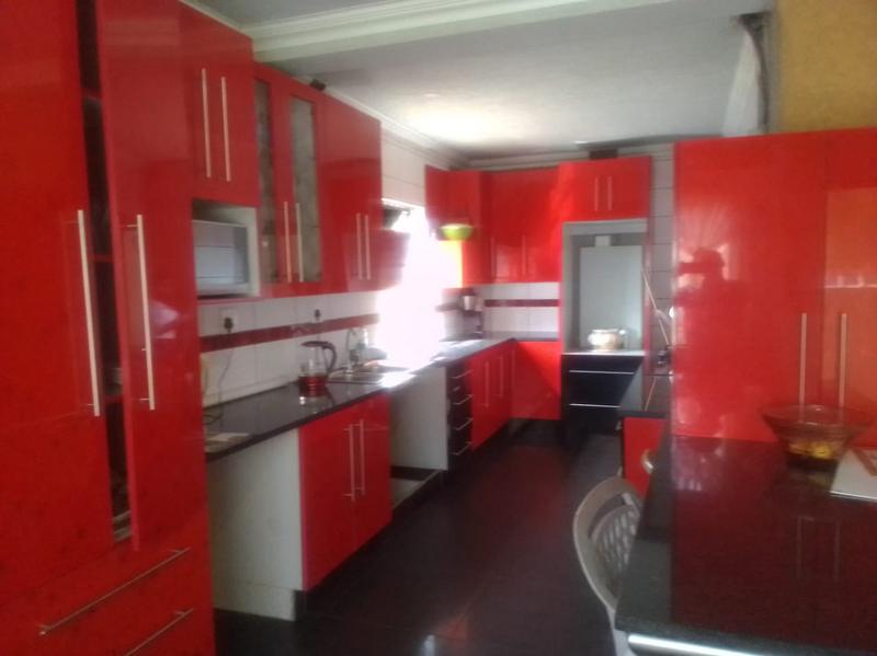 5 Bedroom Property for Sale in South Hills Gauteng