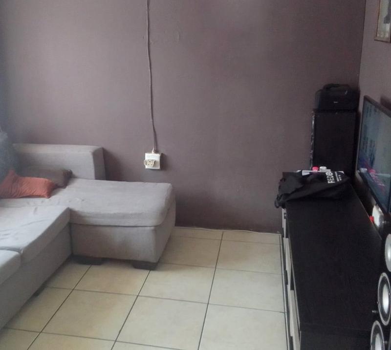 1 Bedroom Property for Sale in Orlando Gauteng