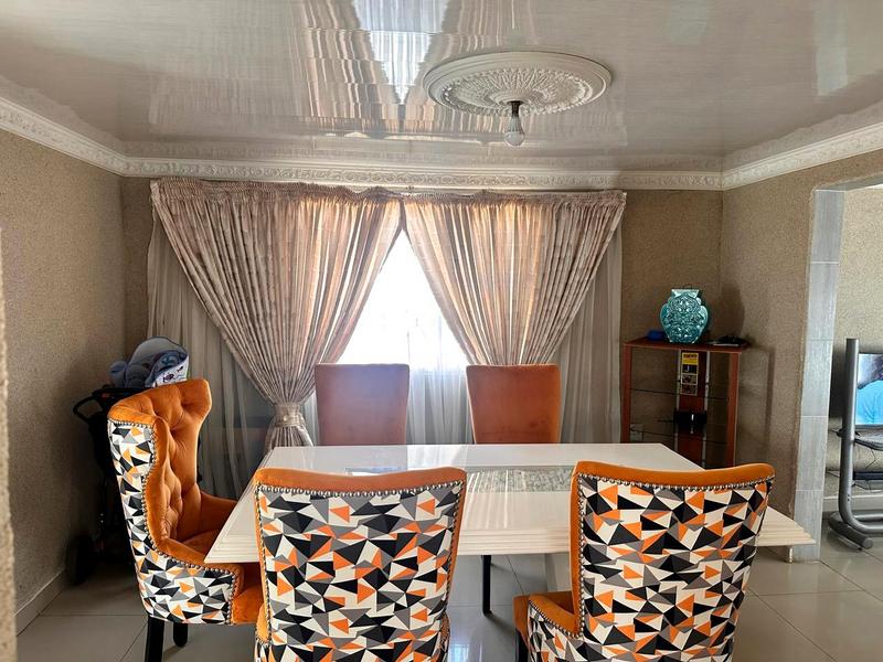 2 Bedroom Property for Sale in Slovoville Gauteng