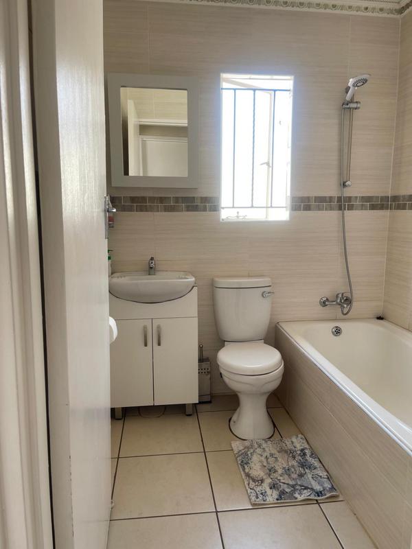 2 Bedroom Property for Sale in Daveyton Gauteng