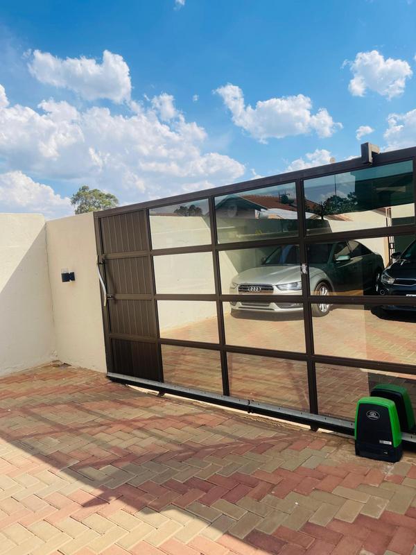 2 Bedroom Property for Sale in Daveyton Gauteng