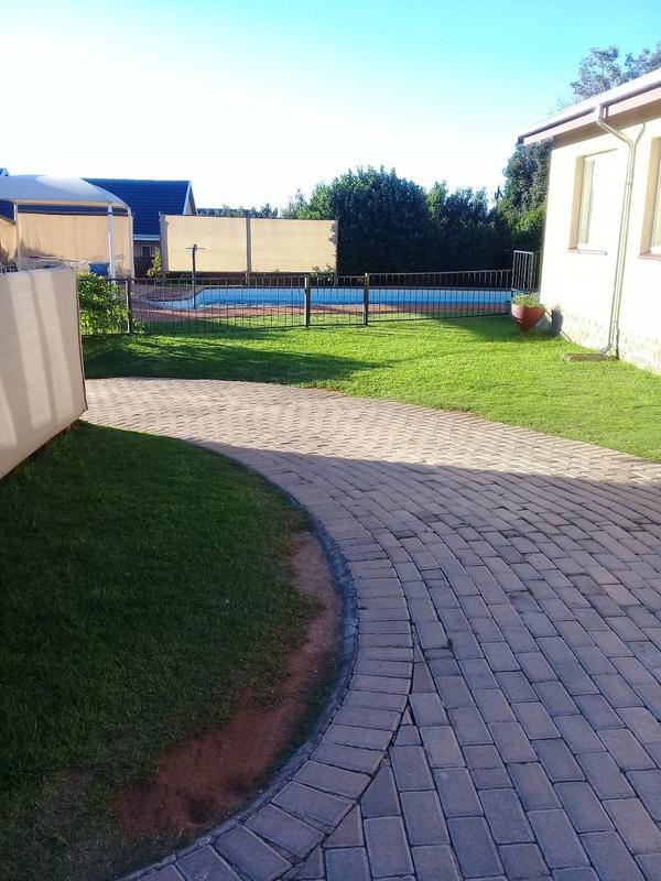 To Let 1 Bedroom Property for Rent in Rant En Dal Gauteng