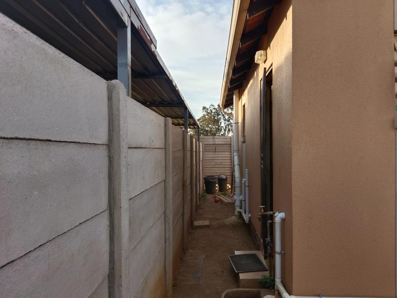 2 Bedroom Property for Sale in Sky City Gauteng