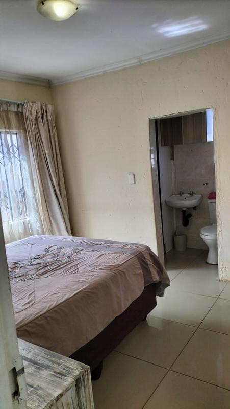 To Let 3 Bedroom Property for Rent in Glen Ridge Gauteng