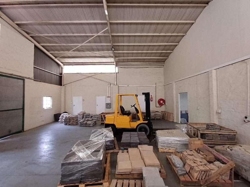 To Let commercial Property for Rent in Hennops Park Industrial Gauteng