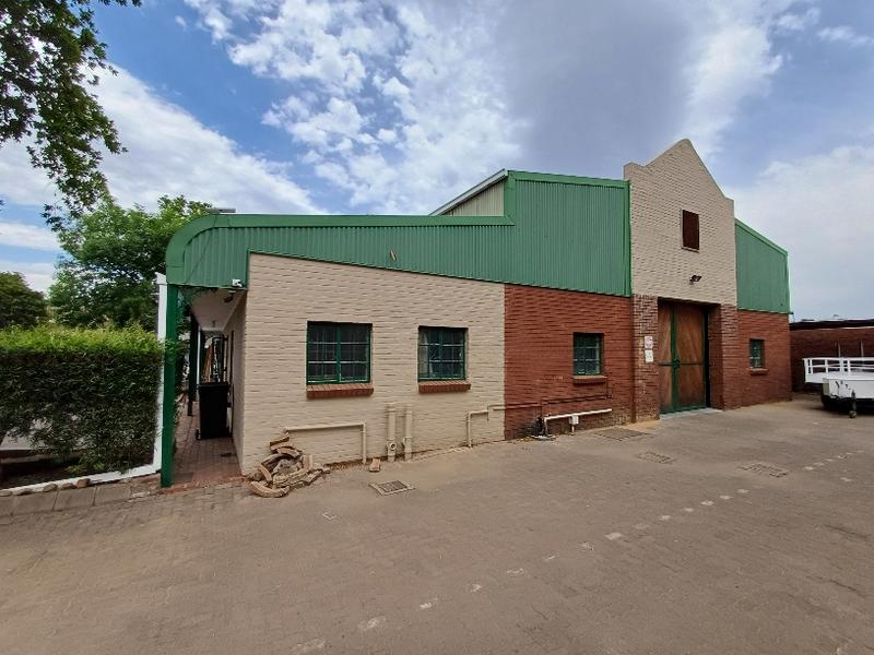 To Let commercial Property for Rent in Hennops Park Industrial Gauteng