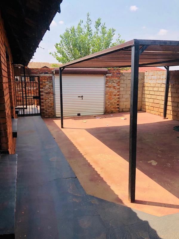 3 Bedroom Property for Sale in Vosloorus Gauteng