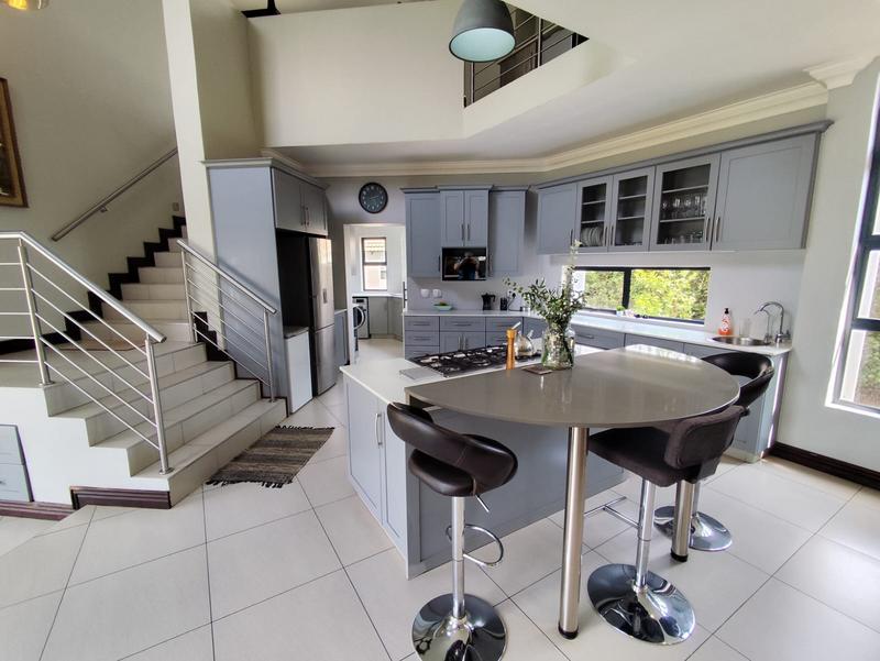To Let 4 Bedroom Property for Rent in Midstream Ridge Gauteng