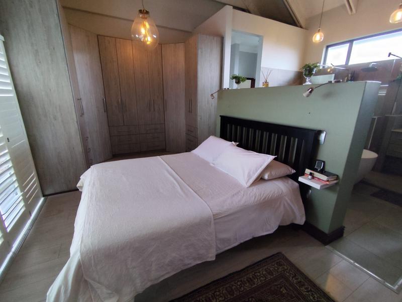 To Let 4 Bedroom Property for Rent in Midstream Ridge Gauteng