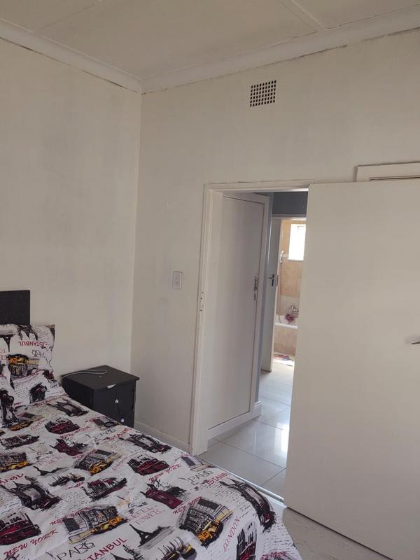 3 Bedroom Property for Sale in Robertsham Gauteng