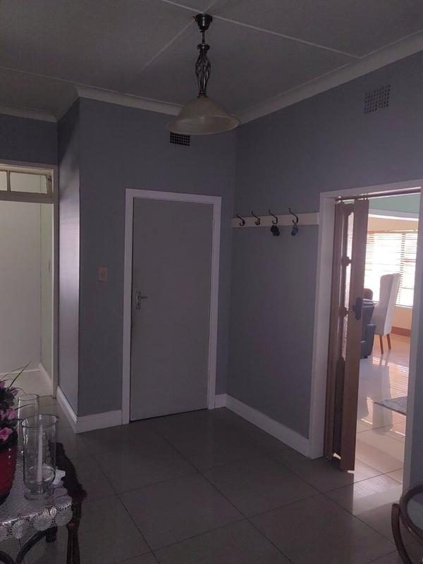 3 Bedroom Property for Sale in Robertsham Gauteng