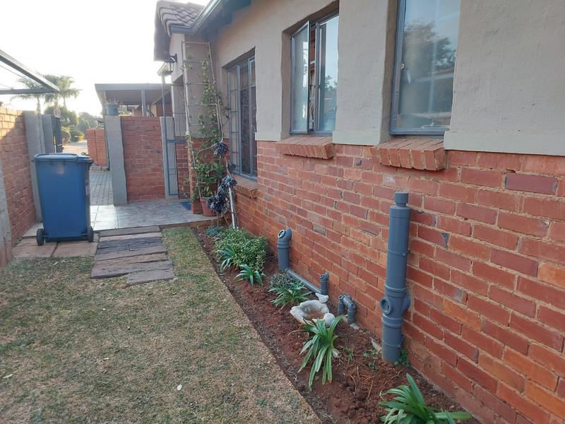 2 Bedroom Property for Sale in Montana Gauteng