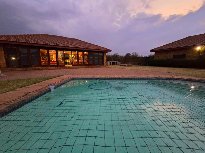 6 Bedroom Property for Sale in Montana Gauteng