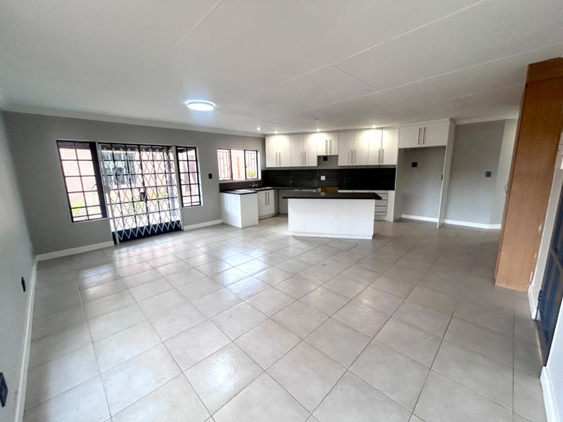 5 Bedroom Property for Sale in Montana Park Gauteng