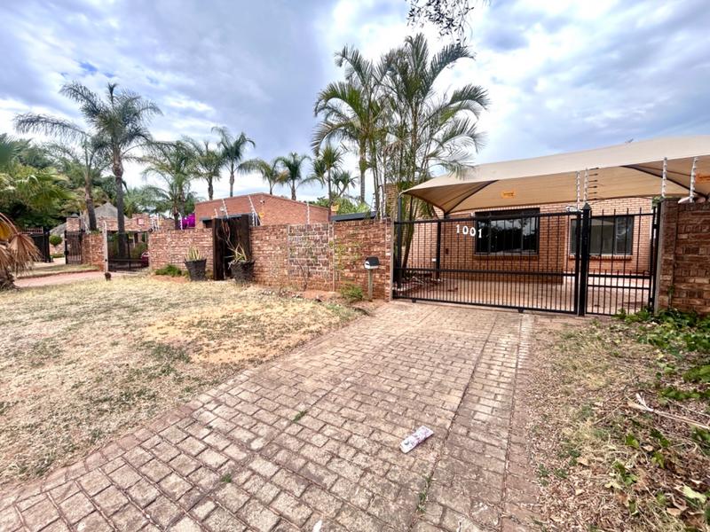 5 Bedroom Property for Sale in Montana Park Gauteng