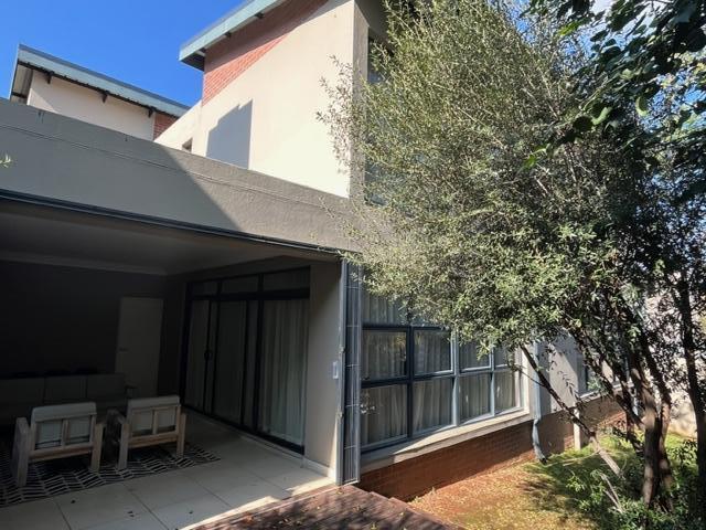 To Let 3 Bedroom Property for Rent in Waterkloof A H Gauteng