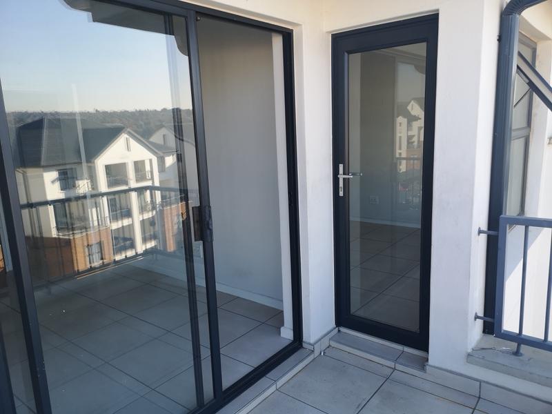 To Let 1 Bedroom Property for Rent in Olivedale Gauteng