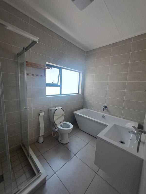 2 Bedroom Property for Sale in Linbro Park Gauteng