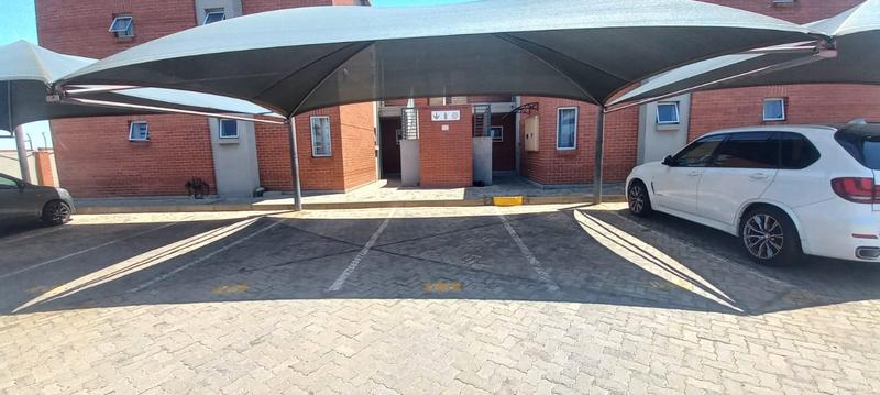 2 Bedroom Property for Sale in Esther Park Gauteng