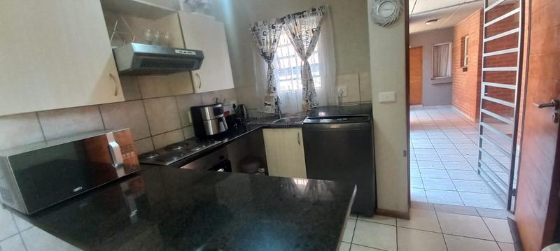 2 Bedroom Property for Sale in Esther Park Gauteng