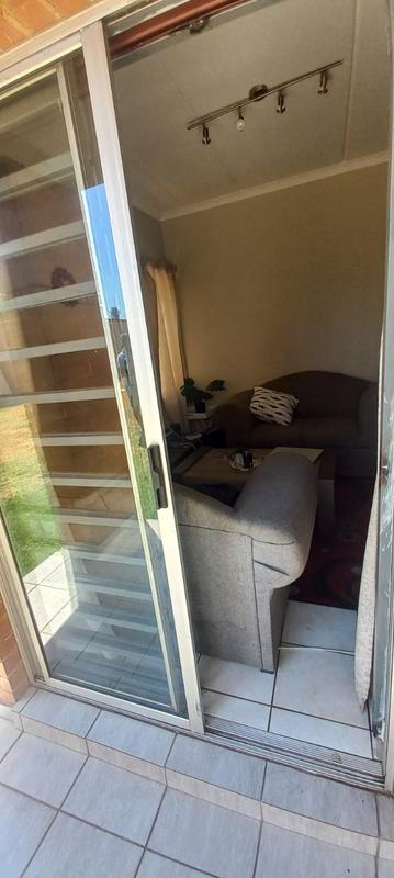 2 Bedroom Property for Sale in Esther Park Gauteng