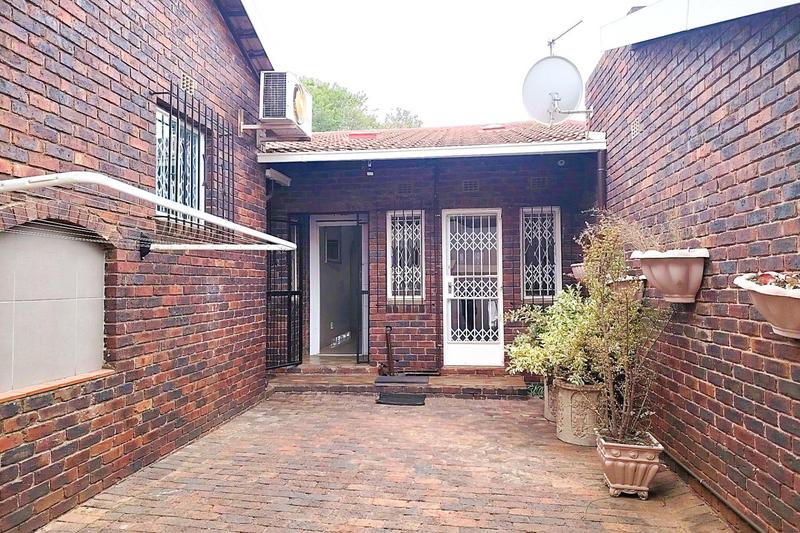 2 Bedroom Property for Sale in Morning Hill Gauteng