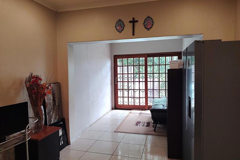 2 Bedroom Property for Sale in Morning Hill Gauteng