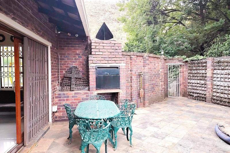 2 Bedroom Property for Sale in Morning Hill Gauteng