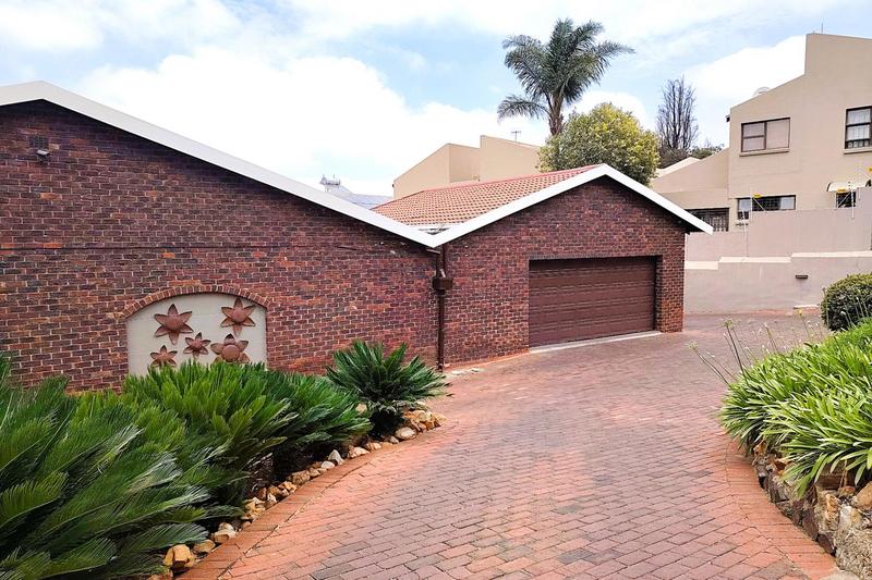 2 Bedroom Property for Sale in Morning Hill Gauteng