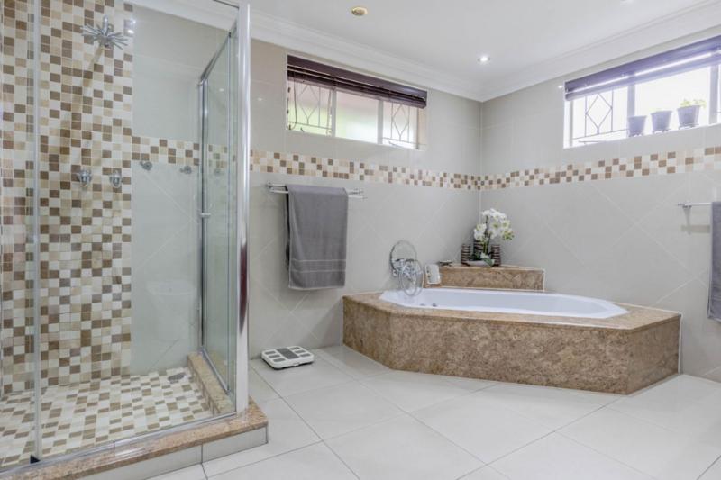 4 Bedroom Property for Sale in Morning Hill Gauteng