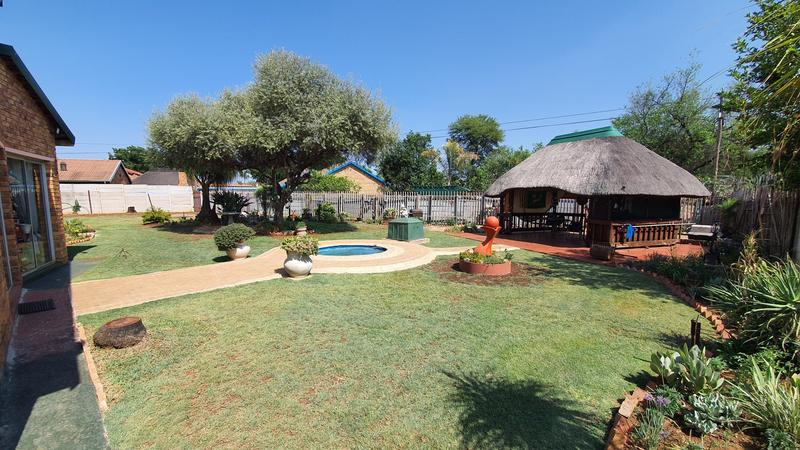 3 Bedroom Property for Sale in Doornpoort Gauteng