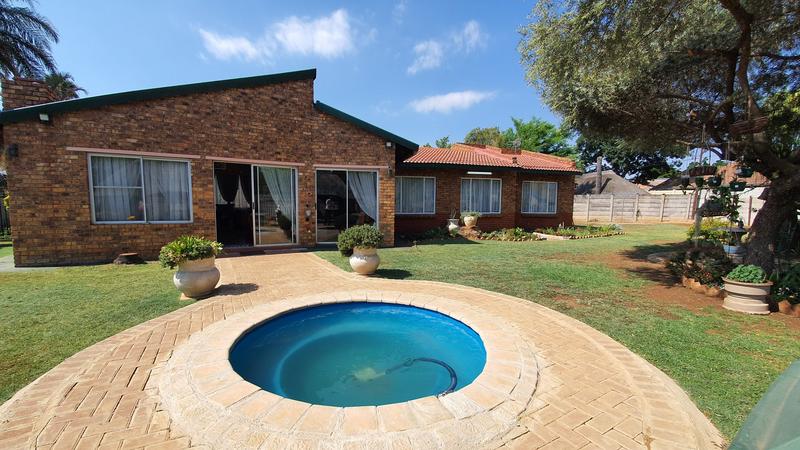 3 Bedroom Property for Sale in Doornpoort Gauteng