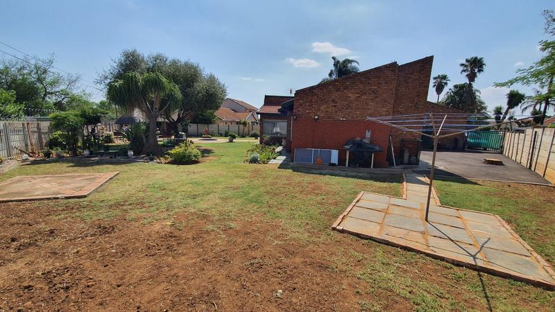 3 Bedroom Property for Sale in Doornpoort Gauteng