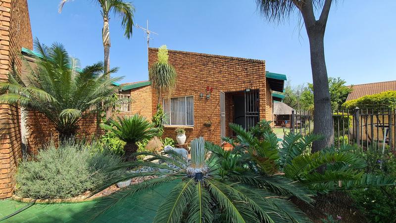 3 Bedroom Property for Sale in Doornpoort Gauteng