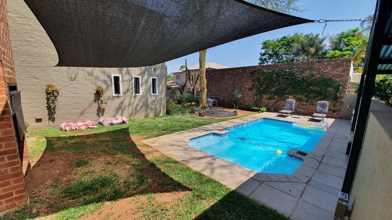 4 Bedroom Property for Sale in Doornpoort Gauteng