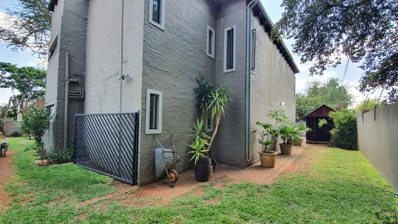 4 Bedroom Property for Sale in Doornpoort Gauteng