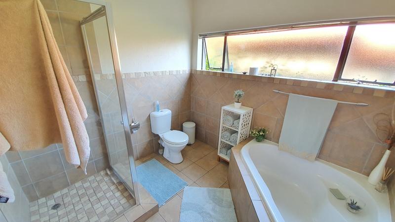 4 Bedroom Property for Sale in Doornpoort Gauteng