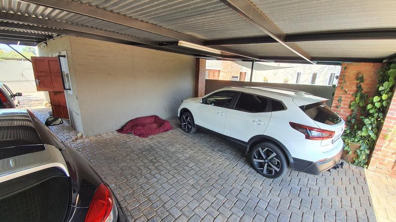 4 Bedroom Property for Sale in Doornpoort Gauteng