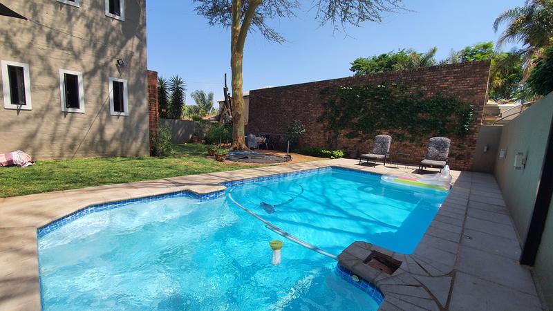 4 Bedroom Property for Sale in Doornpoort Gauteng