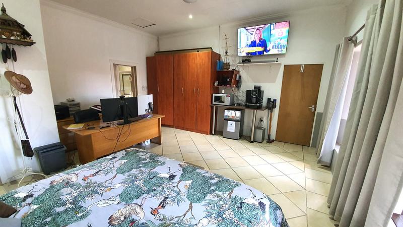 4 Bedroom Property for Sale in Magalieskruin Gauteng