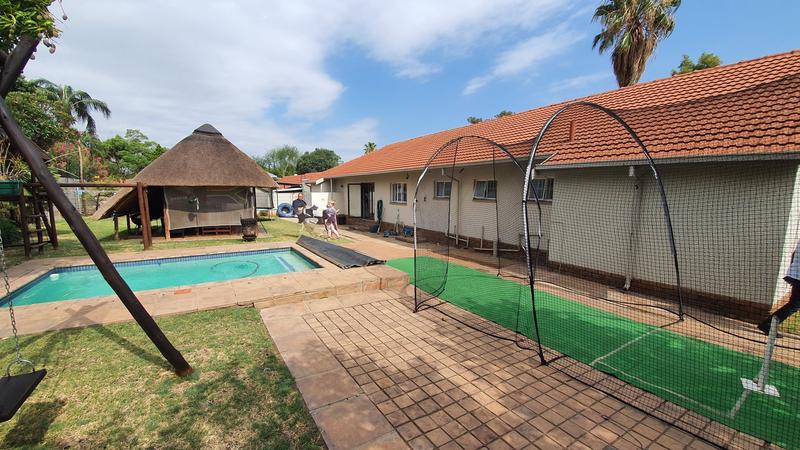 4 Bedroom Property for Sale in Magalieskruin Gauteng