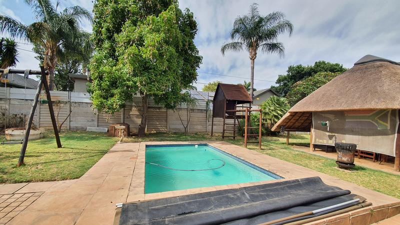 4 Bedroom Property for Sale in Magalieskruin Gauteng